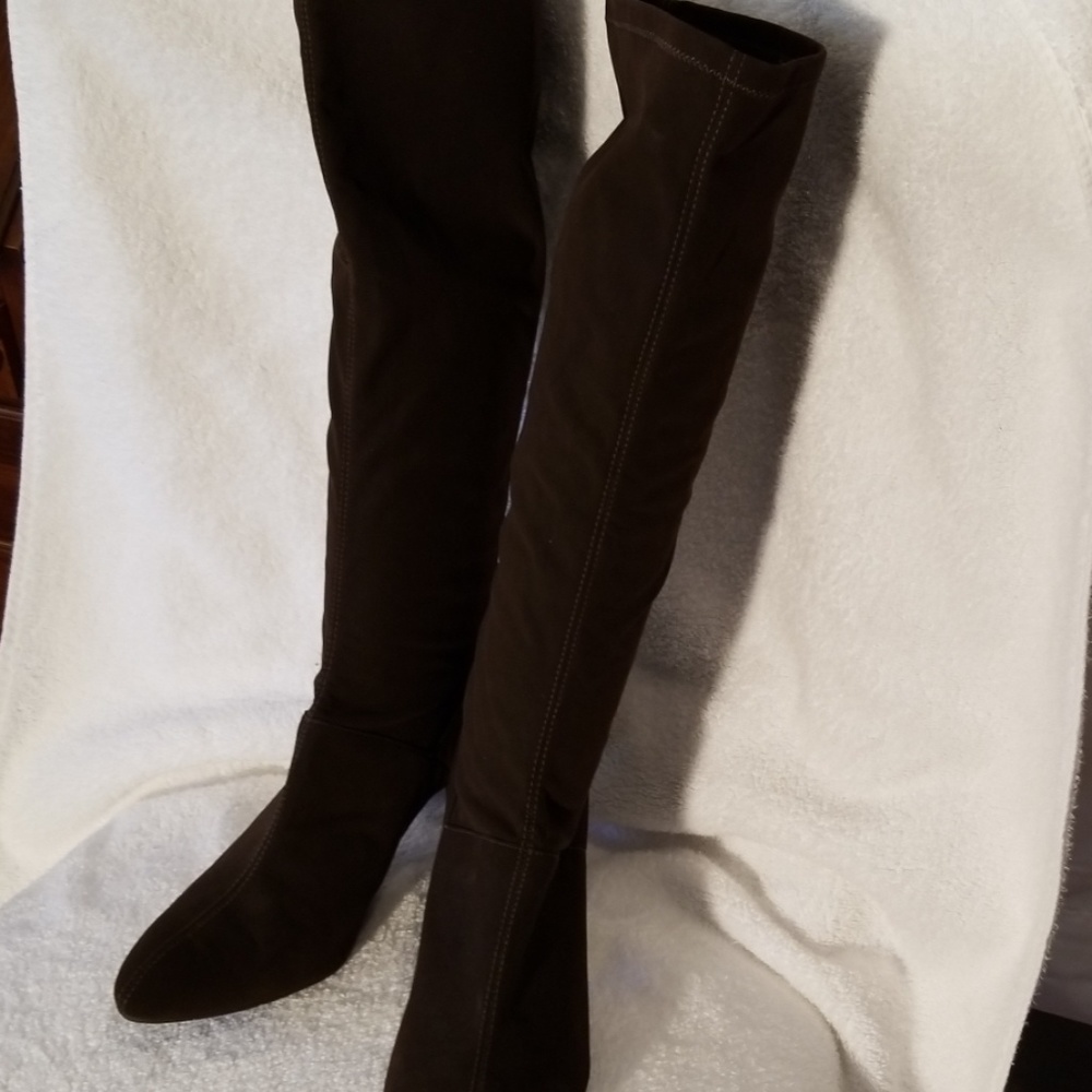 Gently worn Alex Marie Boots.